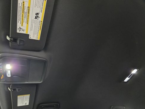 New 2027 Chevrolet Equinox LT w/ Midnight Edition FWD image 28