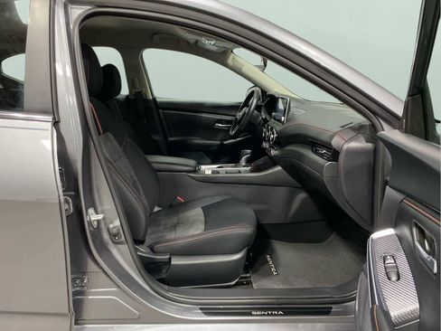 Used 2024 Nissan Sentra SR image 30