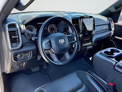 Used 2023 RAM 1500 Laramie AWD/4WD image 14