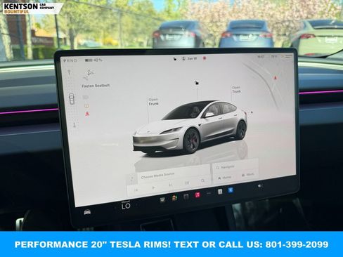 Used 2025 Tesla Model 3 Performance AWD/4WD image 26