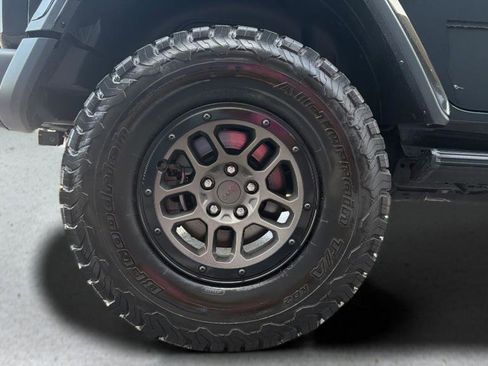 Used 2023 Jeep Wrangler Unlimited Rubicon 392 w/ Xtreme Recon 35" Tire Package image 13