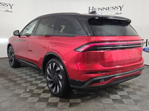 Used 2026 Lincoln Nautilus Reserve AWD/4WD image 6