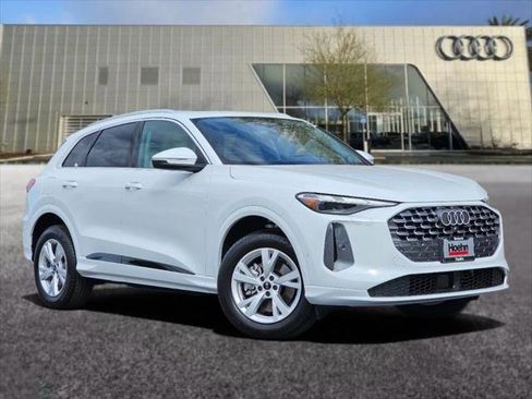 New 2026 Audi Q5 Premium AWD/4WD image 1