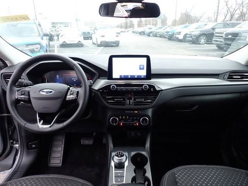 Certified 2023 Ford Escape Active w/ Cold Weather Package image 19