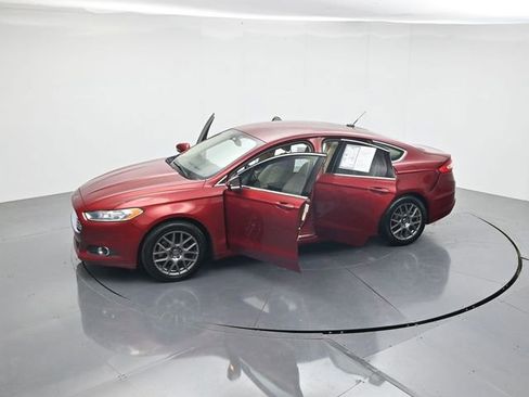 Used 2014 Ford Fusion SE w/ Equipment Group 202A FWD image 42