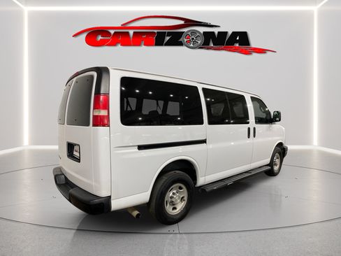 Used 2017 Chevrolet Express 3500 LS RWD image 6