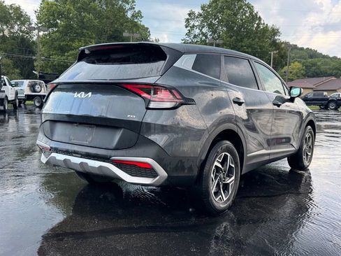 Used 2023 Kia Sportage LX AWD/4WD image 4