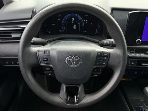 Certified 2025 Toyota Camry LE image 13