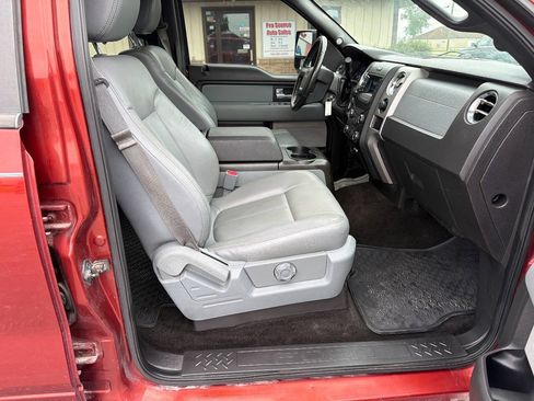 Used 2014 Ford F150 XLT w/ Equipment Group 302A Luxury AWD/4WD image 14
