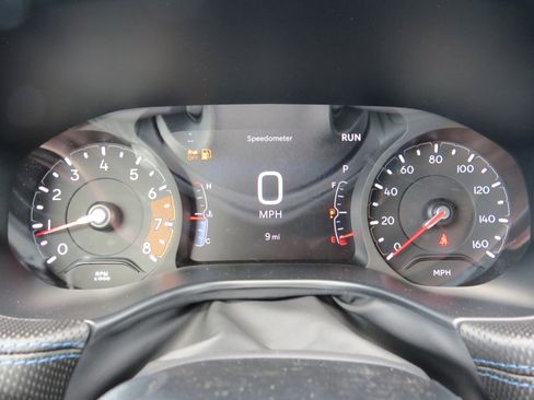 New 2025 Jeep Compass Limited w/ Sun & Sound Group image 24