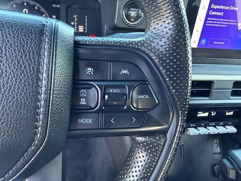 Used 2024 Toyota Tacoma SR image 23