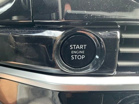 New 2025 Nissan Pathfinder SV image 23