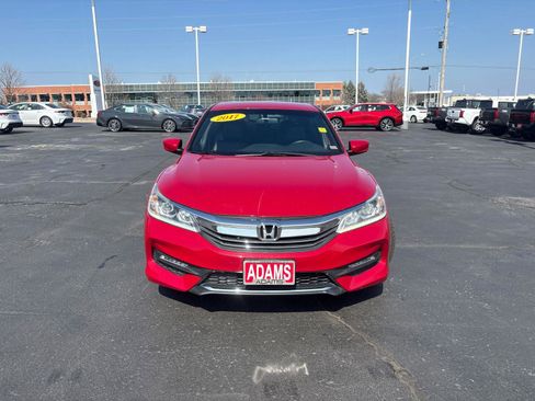 Used 2017 Honda Accord Sport Special Edition image 2