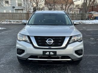 Used 2020 Nissan Pathfinder S video 2