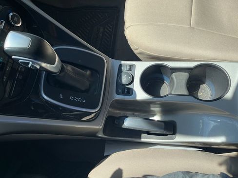 Used 2016 Ford C-MAX SEL w/ Equipment Group 301A image 15