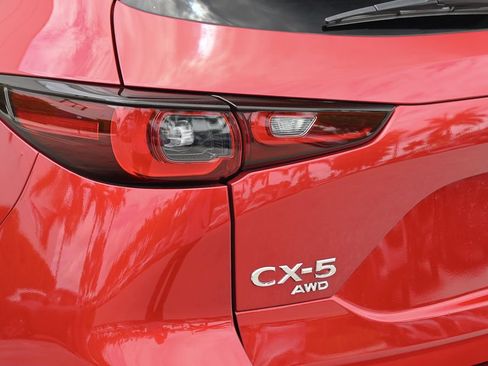 Certified 2025 MAZDA CX-5 AWD 2.5 S w/ Select Package image 8
