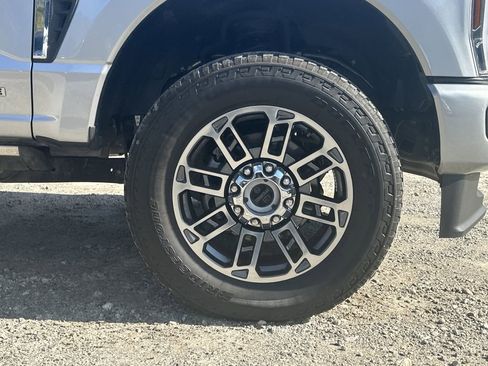 Used 2024 Ford F350 Limited w/ FX4 Off-Road Package image 13