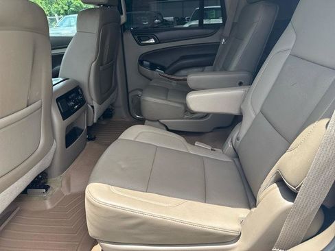 Used 2015 Chevrolet Tahoe LTZ RWD image 16