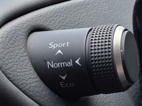 Used 2024 Lexus ES 350 w/ Technology Package FWD image 17