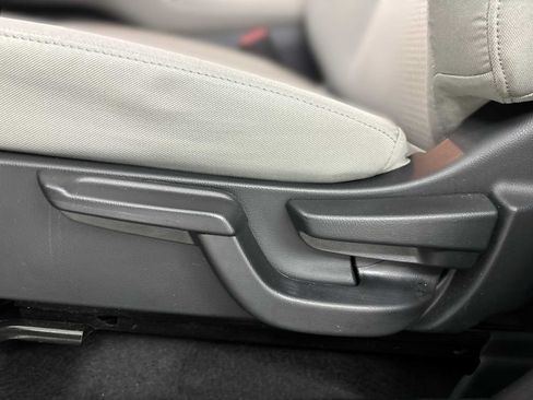 Used 2021 Honda HR-V EX image 14