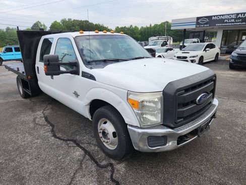Used 2013 Ford F350 XL w/ PWR Equipment Group RWD image 2