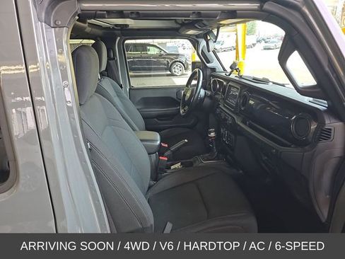 Used 2022 Jeep Wrangler Unlimited Sport AWD/4WD image 8