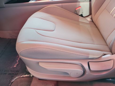 Certified 2025 Hyundai Elantra Sport FWD image 21