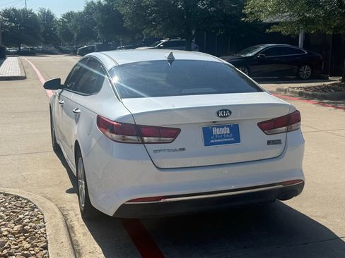 Used 2016 Kia Optima LX FWD image 3