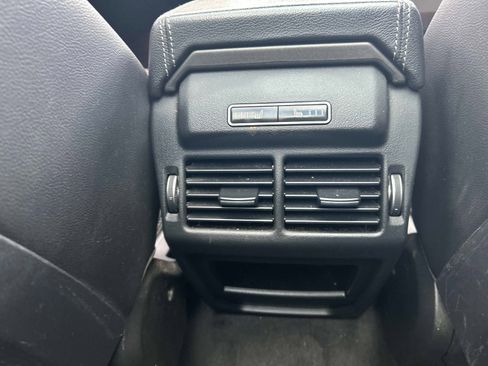 Used 2019 Land Rover Range Rover Evoque Landmark Edition image 14
