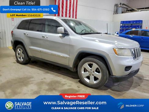 Used 2012 Jeep Grand Cherokee Laredo RWD image 5