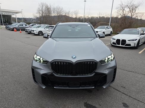 New 2026 BMW X5 xDrive50e w/ M Sport Package image 9