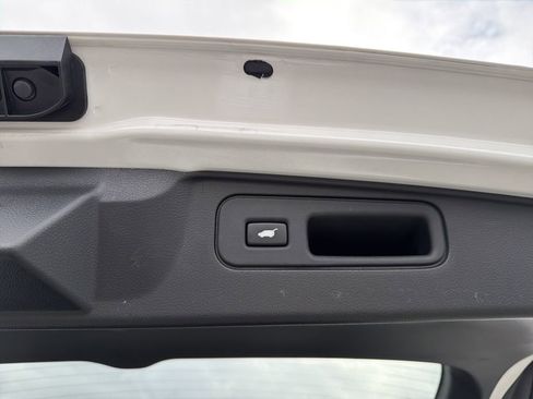 Used 2023 Honda Passport EX-L image 15