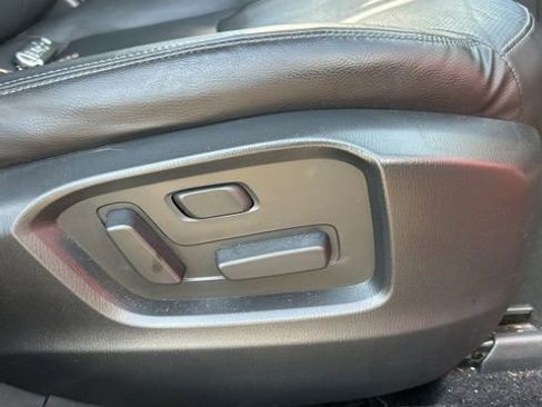 Used 2019 MAZDA CX-9 Touring w/ Touring Premium Package image 23