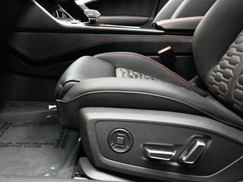 Used 2023 Audi RS 7 Sportback image 44