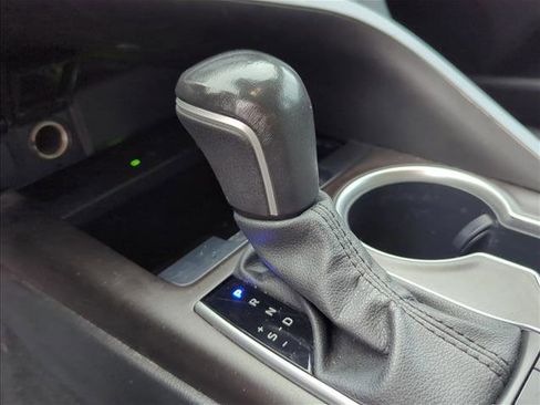 Certified 2023 Toyota Camry XLE image 19