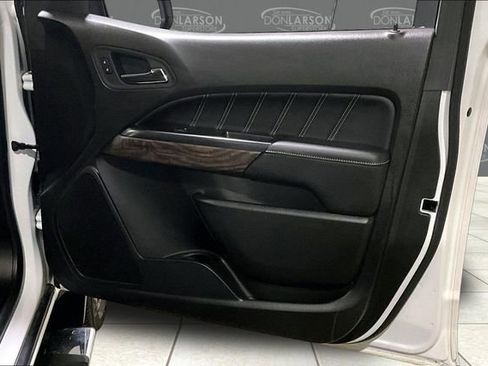 Used 2021 GMC Canyon Denali image 13