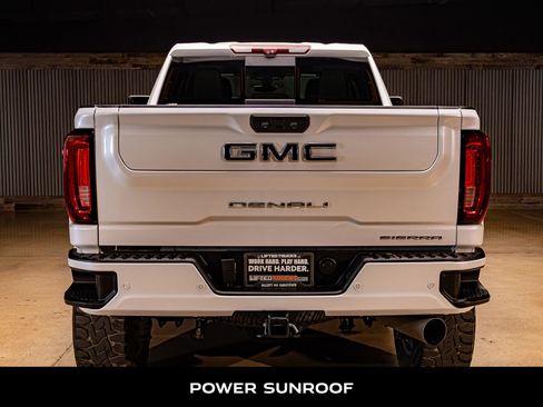 Used 2022 GMC Sierra 3500 Denali w/ Denali Ultimate Package image 7
