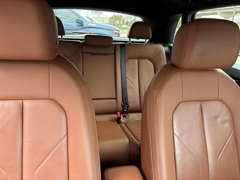 Used 2020 Audi Q3 2.0T Prestige w/ Prestige Package image 65