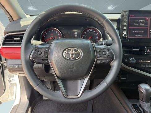 Used 2024 Toyota Camry XSE FWD image 11