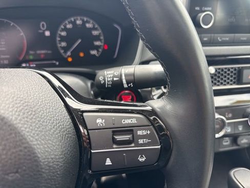 Used 2022 Honda Civic EX image 19