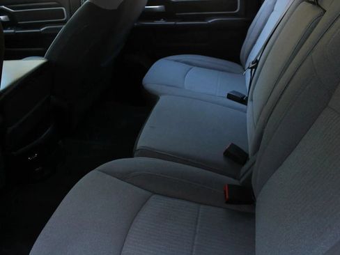 Used 2024 RAM 2500 Big Horn AWD/4WD image 19