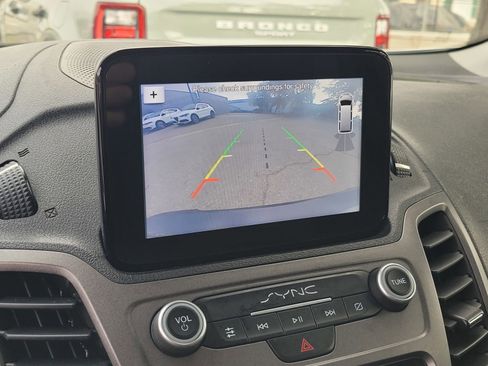 Used 2020 Ford Transit Connect XL image 27