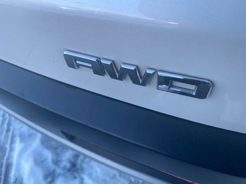 Used 2019 GMC Acadia SLT image 45