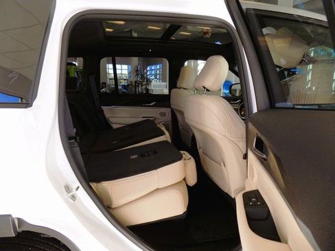 New 2026 Jeep Grand Cherokee Limited w/ Limited Altitude Package RWD image 32