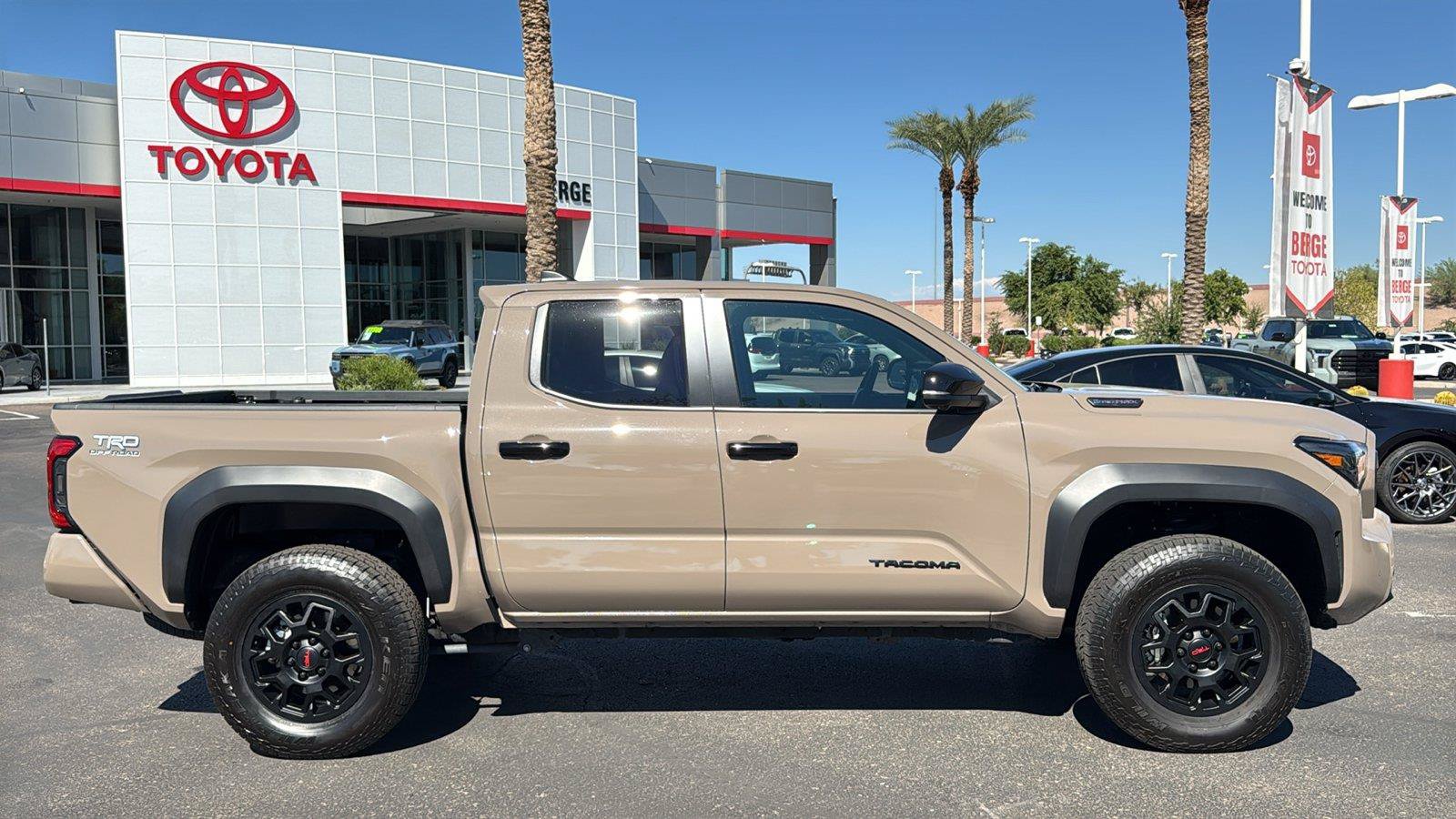 Certified 2026 Toyota Tacoma TRD Off-Road w/ TRD Off Road Premium Package AWD/4WD image 10