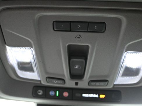 Used 2023 Chevrolet Silverado 1500 RST w/ Rally Edition image 34