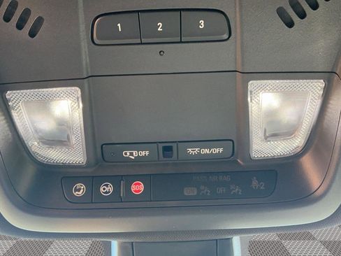 Used 2022 Chevrolet Blazer RS image 23