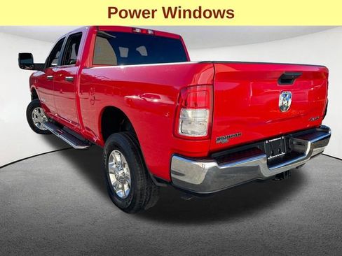 Used 2024 RAM 2500 Big Horn w/ Bed Utility Group image 9