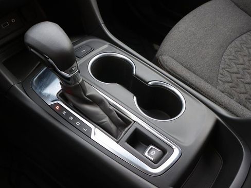 Used 2022 Chevrolet Equinox LT image 9