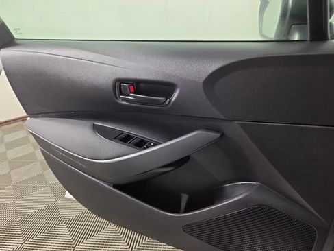 Used 2024 Toyota Corolla LE FWD image 27
